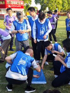 Une fête d'équipe qui libère la vitalité 2