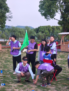 Une fête d'équipe qui libère la vitalité 3